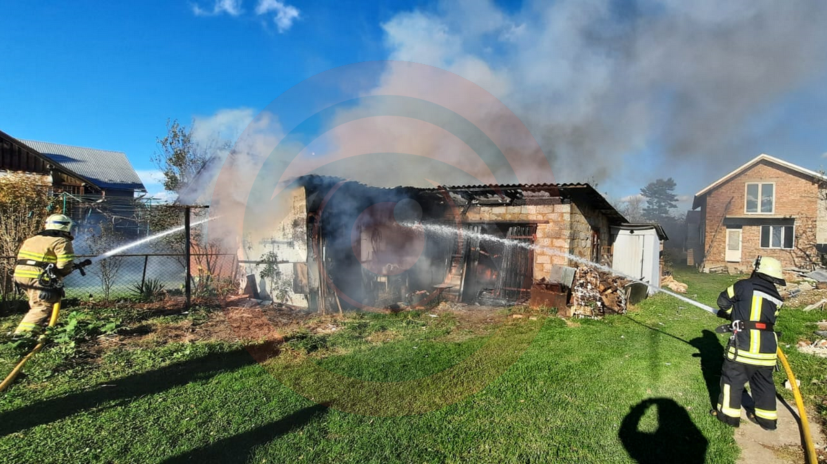 У Коломиї на вулиці Франка палала будівлю 1