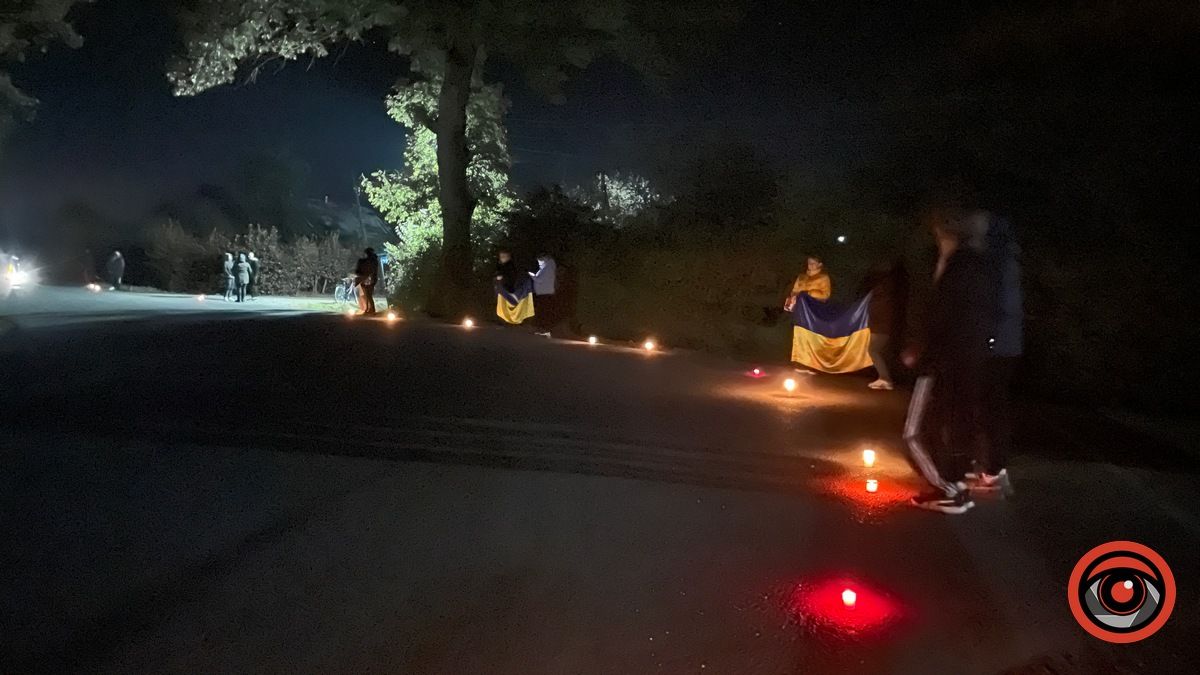 Вночі на Коломийщині зустрічали Героя Василя Надурака 4