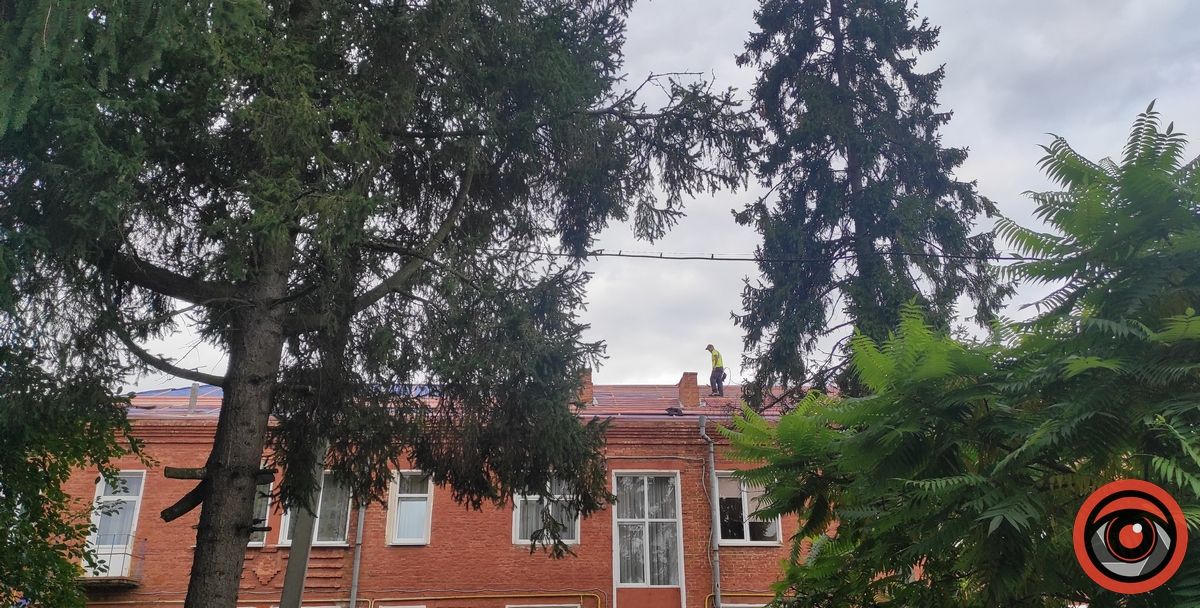 У садочку Коломиї замінюють дах 3