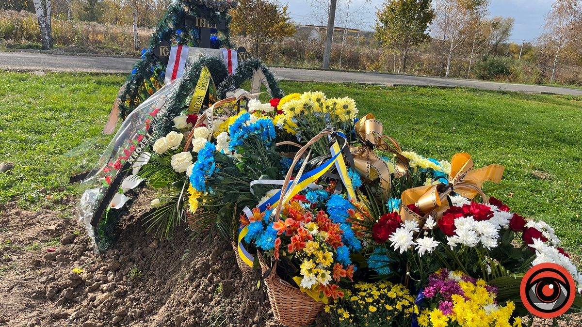 У Коломиї прощалися з білоруським добровольцем на позивний "Бахус" 28