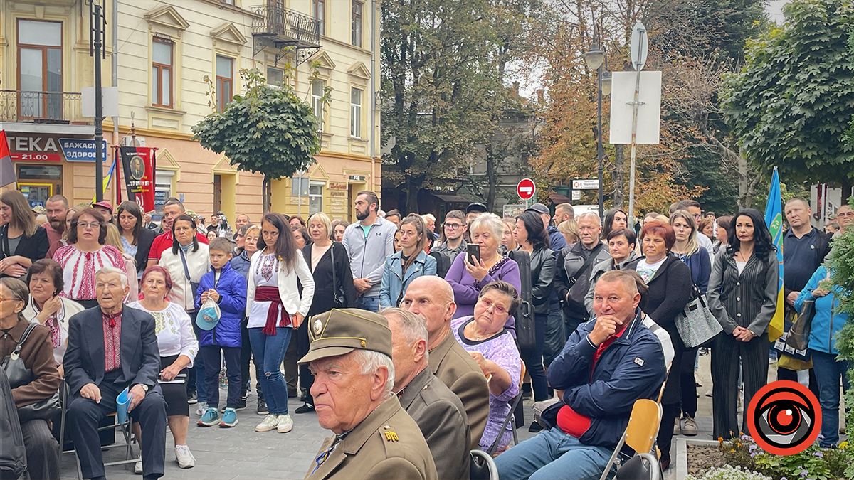 Щемливо й родинно: як минуло Покрови в Коломиї 18