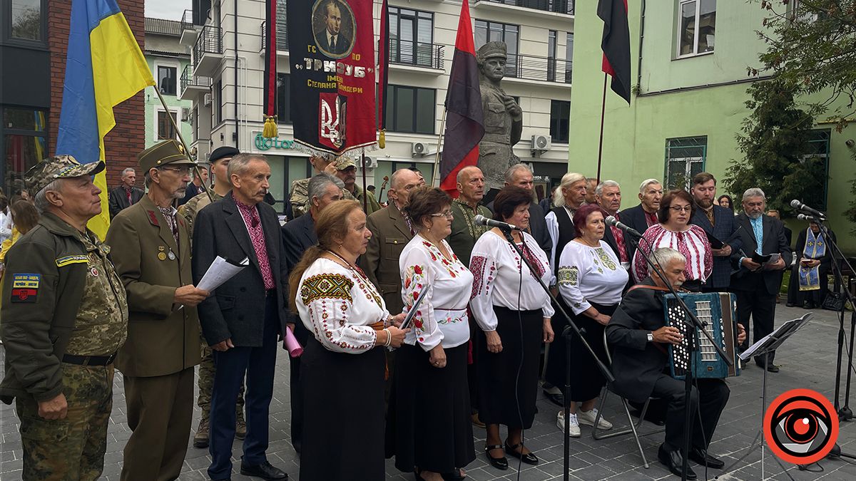 Щемливо й родинно: як минуло Покрови в Коломиї 7