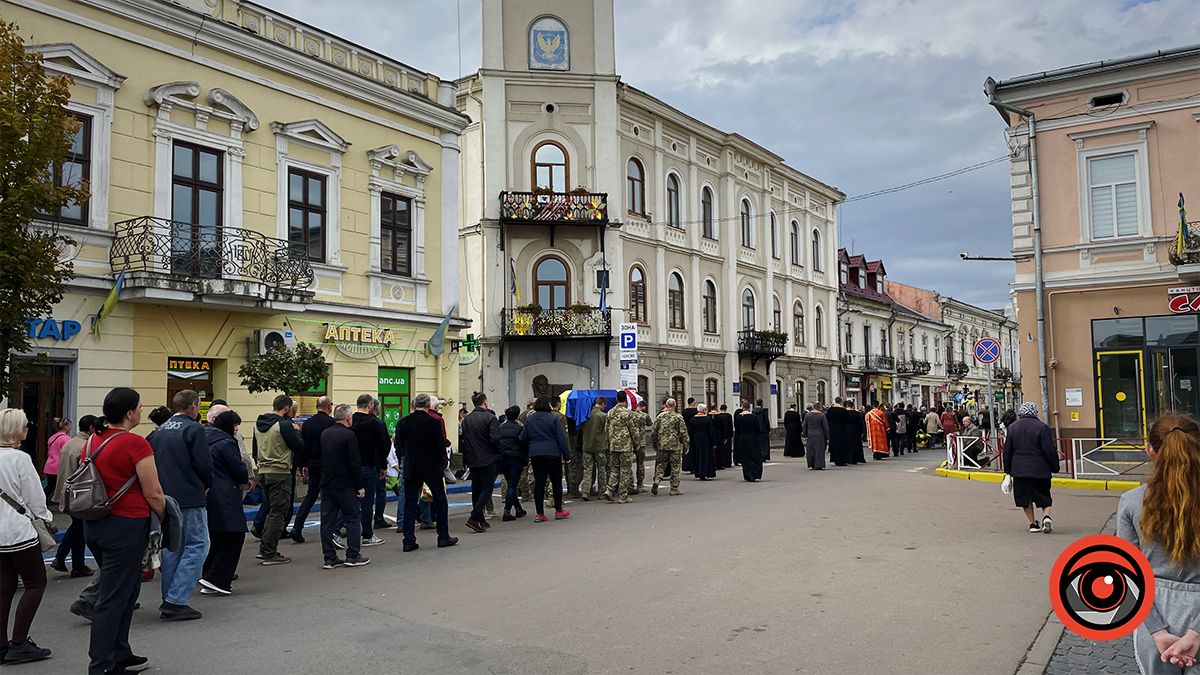 У Коломиї прощалися з білоруським добровольцем на позивний "Бахус" 21