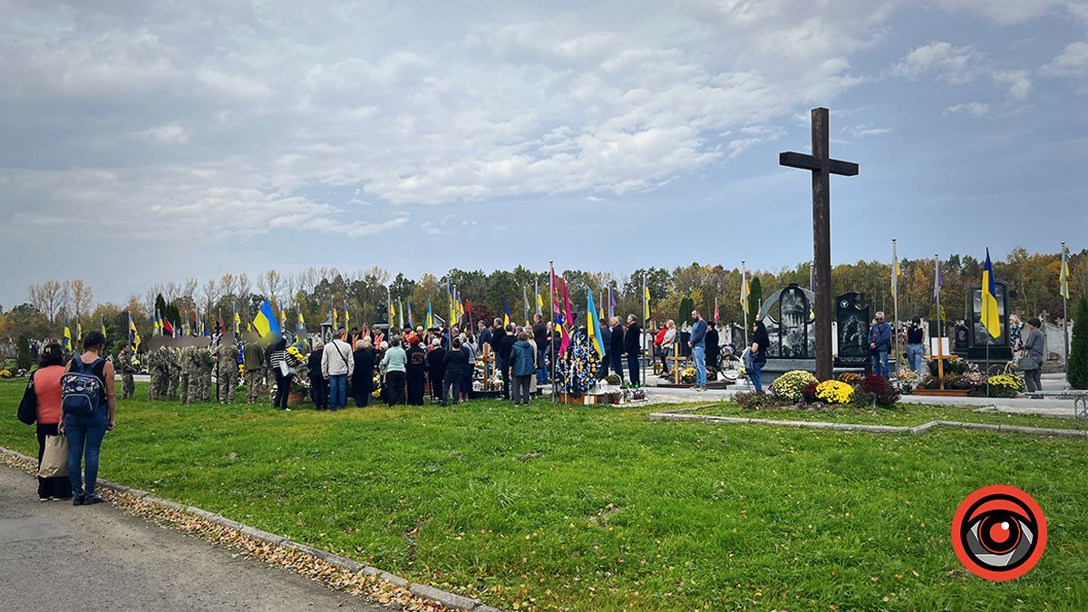 У Коломиї прощалися з білоруським добровольцем на позивний "Бахус"