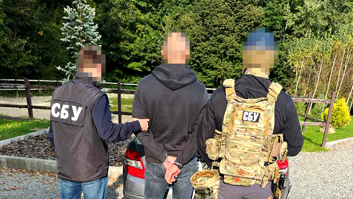 На Прикарпатті СБУ затримала злочинне угрупування рекетирів