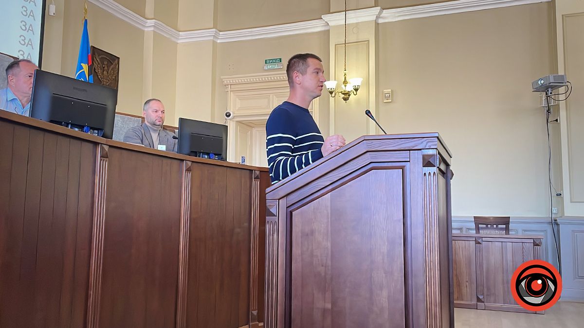 "Дайте спокій вчителям!" | Музиканти Коломиї масово прийшли на сесію 3