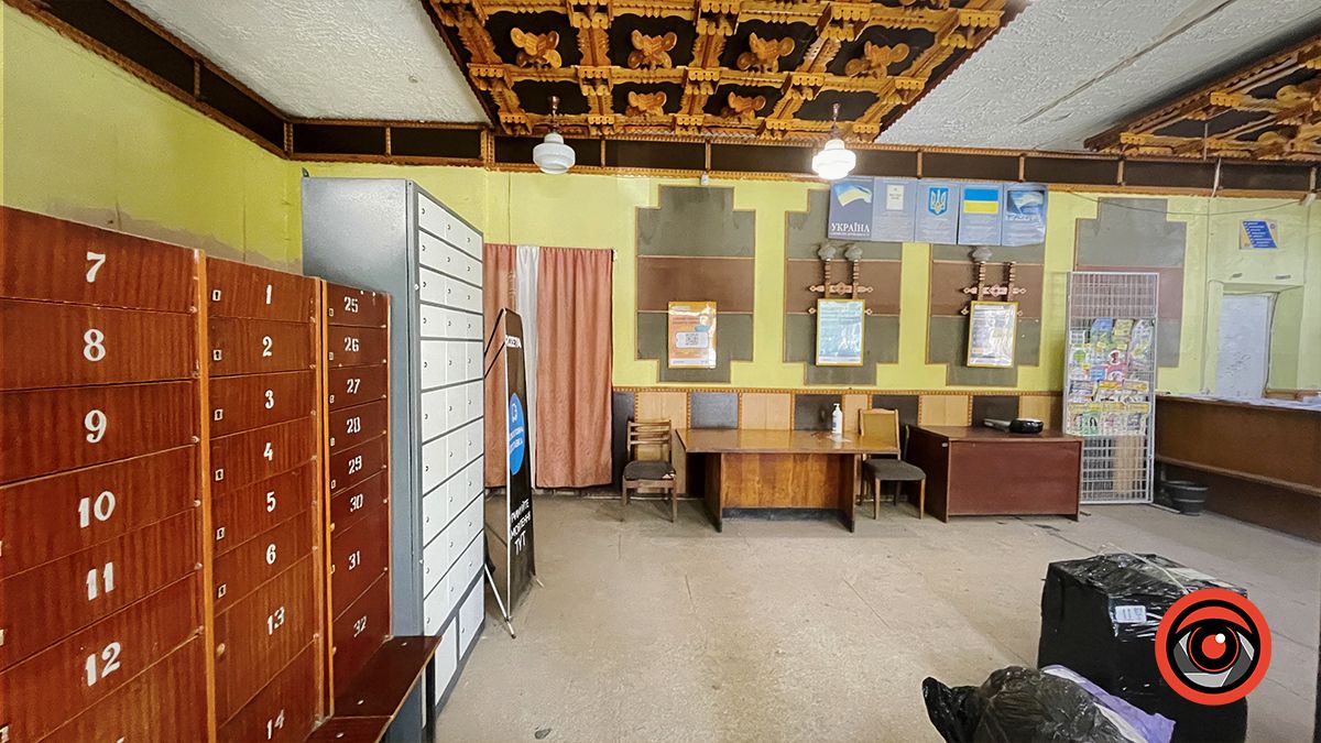 Депресивний совок: як виглядає одне з відділень Укрпошти у Коломиї 3