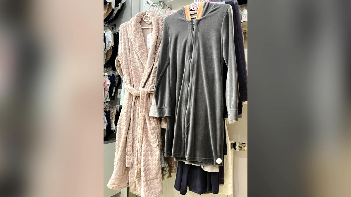 Естетичне спіднє, зручний одяг для дому й термобілизна: магазин "Віола" на Театральній 28/5 8