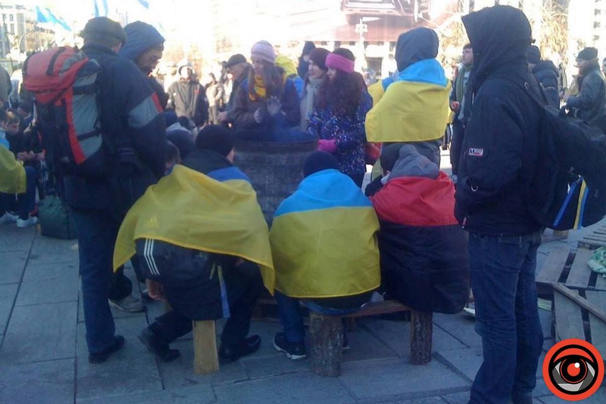 Перші дні Революції Гідності у Коломиї і на Майдані 18