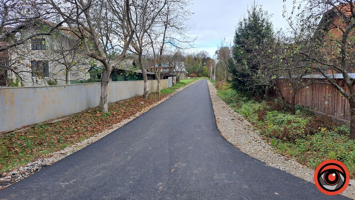 У Королівці Коломийської громади майже повністю заасфальтували вулицю Заводську 5