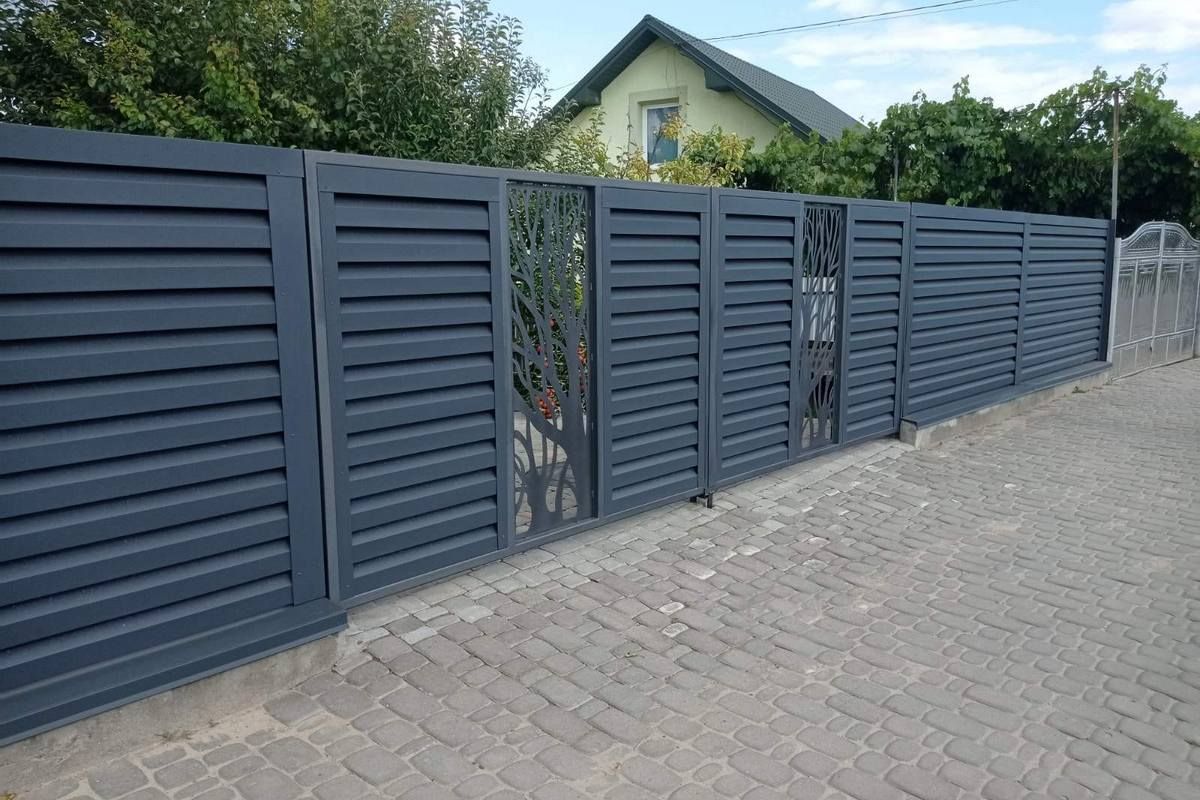 Сучасний дизайн та практичність: найкращі пропозиції виготовлення огорожі від компанії "Ворота Захід" 5