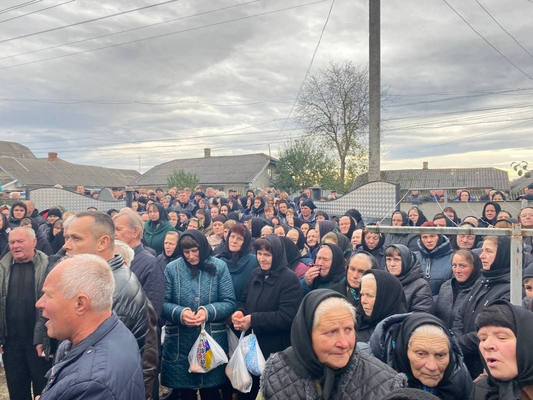 На Городенківщині попрощались із сержантом Миколою Завадою 5