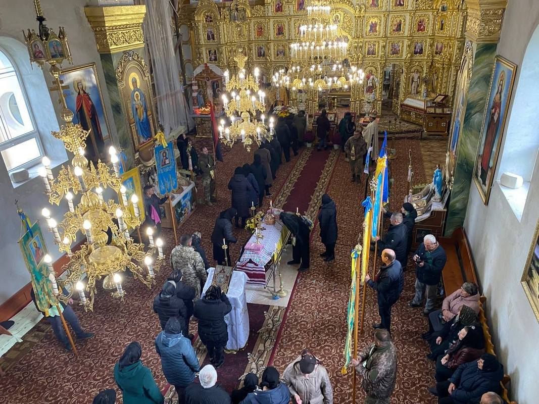 На Городенківщині попрощались із сержантом Миколою Завадою 3