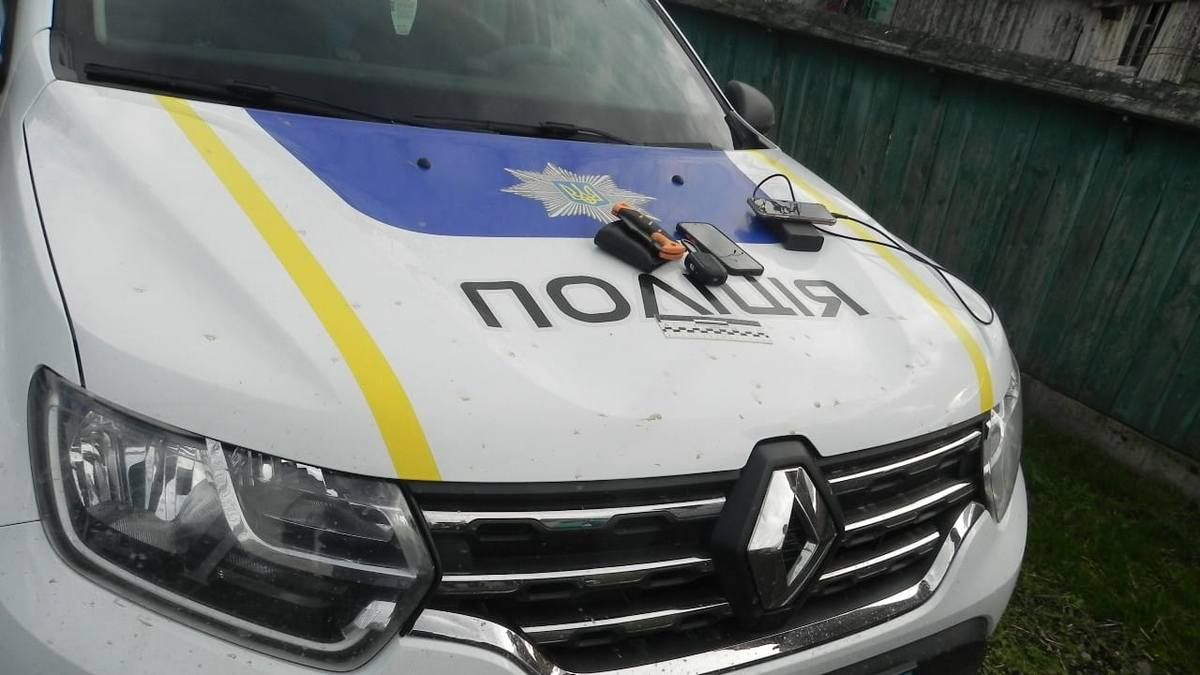 18-річного мешканця Коломийщини зупинили офіцери і знайшли наркотики 1