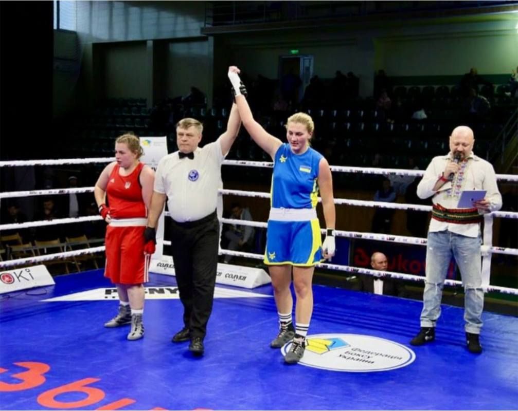 Ірина Луцак з Коломийщини стала чемпіонкою України з боксу 1