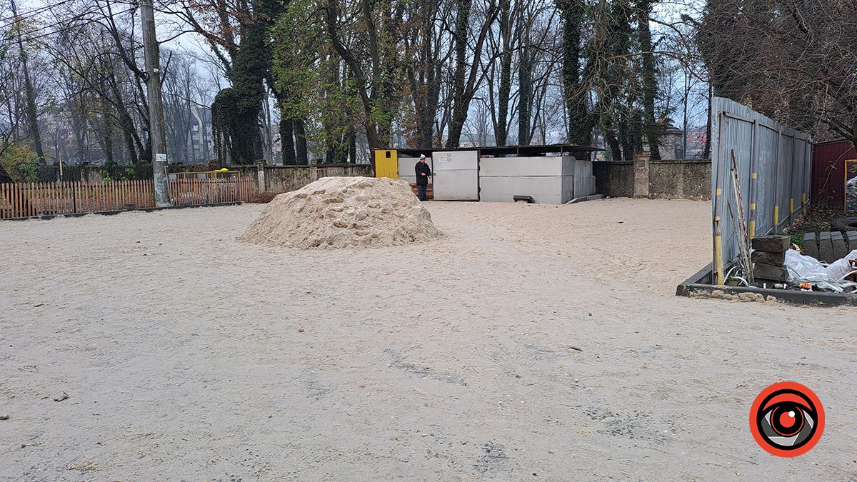 У Коломиї в мікрорайоні Бандери відремонтували міжбудинкові заїзди за понад 5 млн грн 5