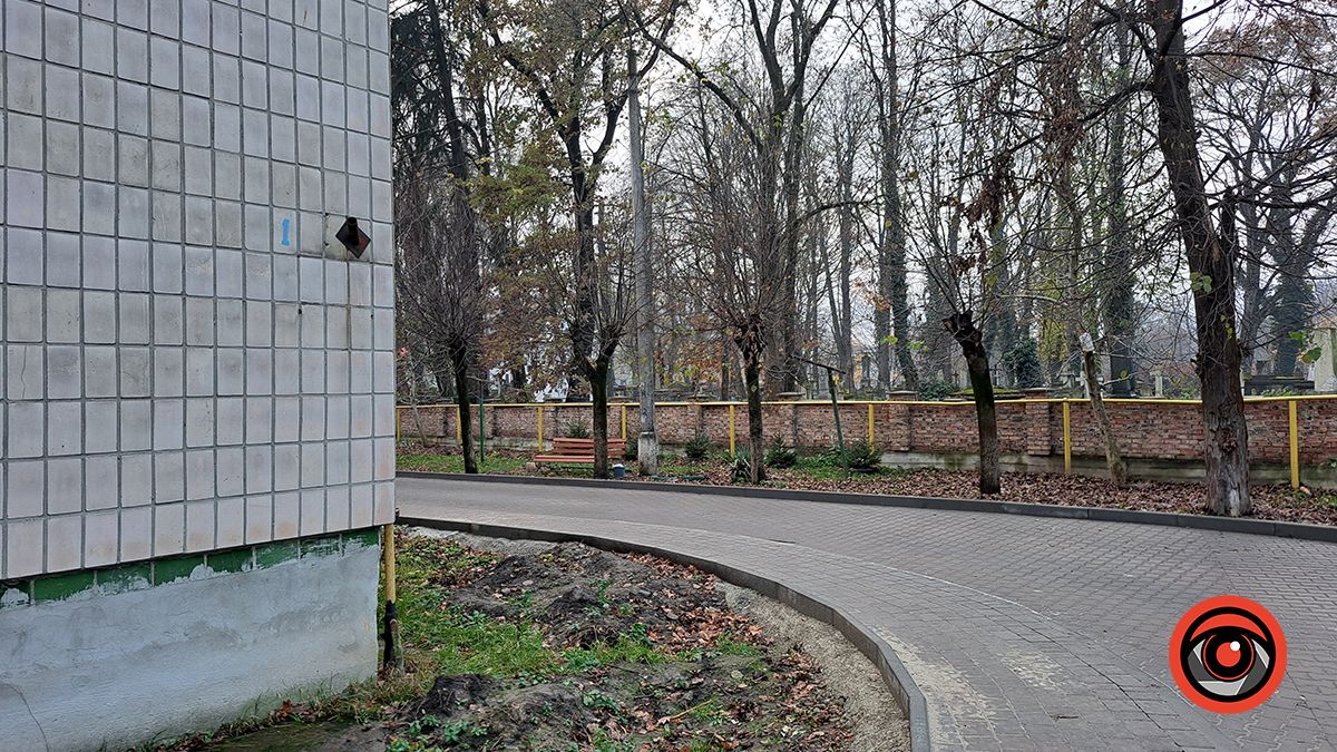 У Коломиї в мікрорайоні Бандери відремонтували міжбудинкові заїзди за понад 5 млн грн 10