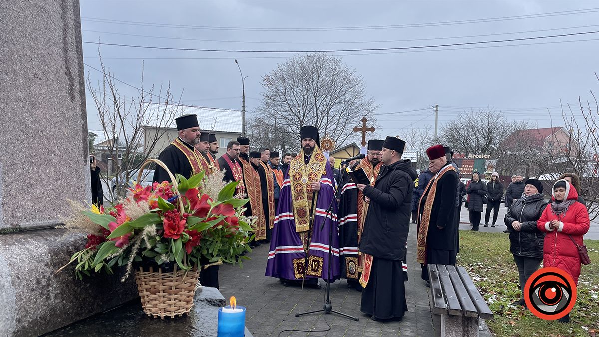 Коломияни вшанували пам'ять жертв Голодомору в Україні 6
