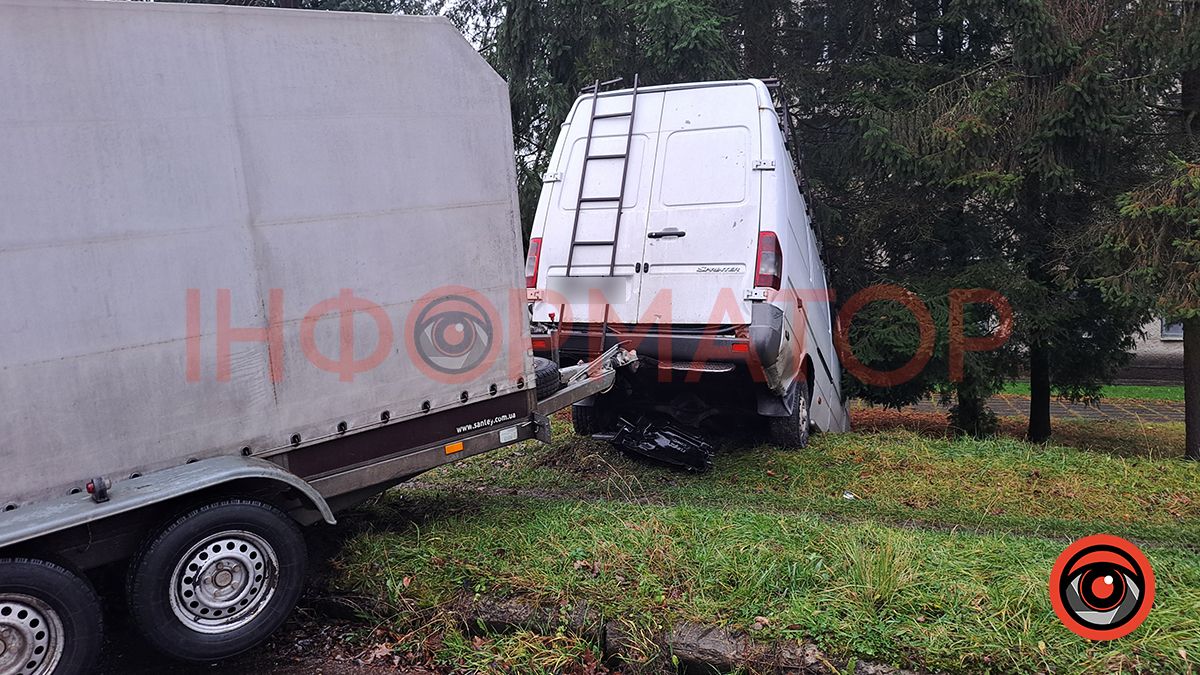 Під Коломиєю трапилась масштабна ДТП з потерпілими 7