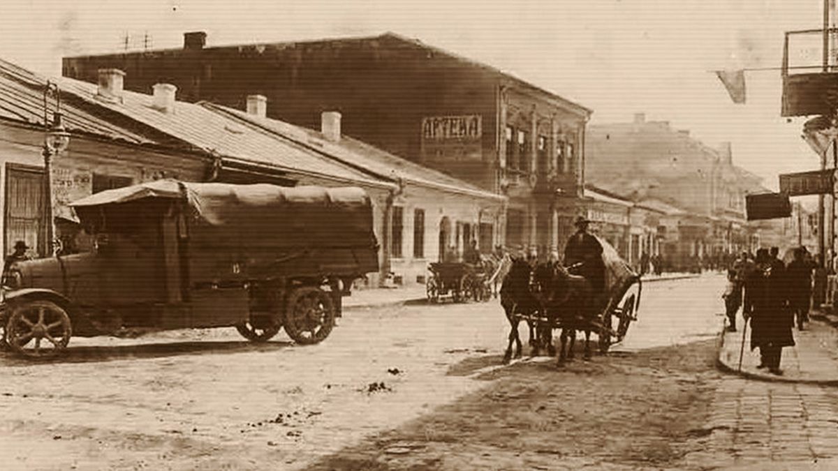 Розфарбовуємо минуле: давні фото Коломиї в кольорі 9