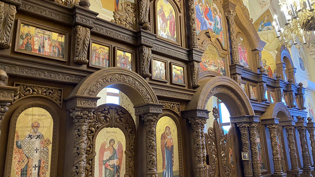 Косівський іконостас з тризубами тепер прикрашає храм на Одещині 2