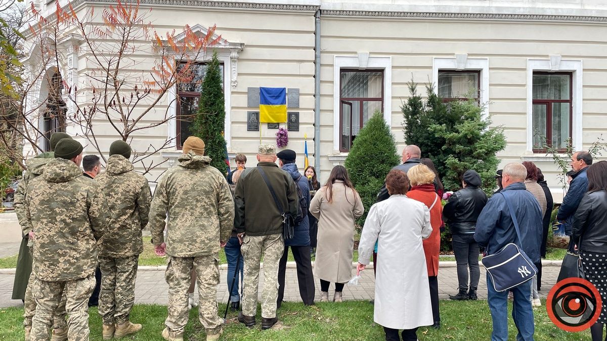 На рідній школі загиблого Героя відкрили меморіальну дошку Миколі Бондаренко 2
