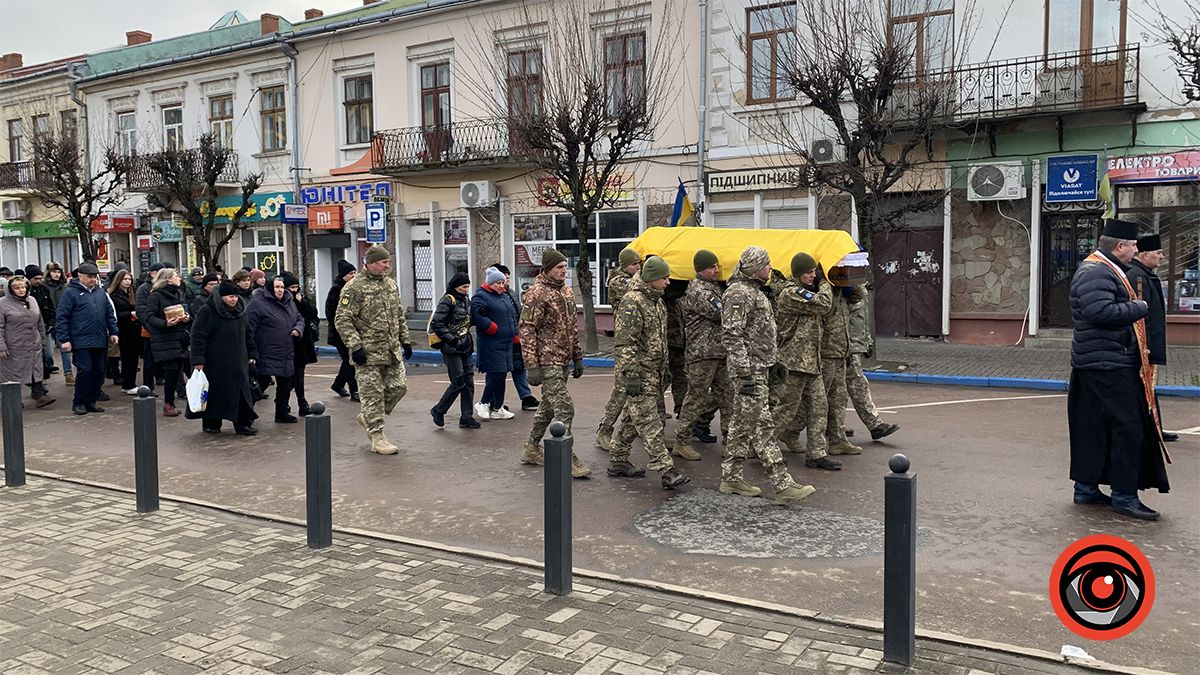 Коломия прощалася із загиблим Героєм Романом Самуляком 4