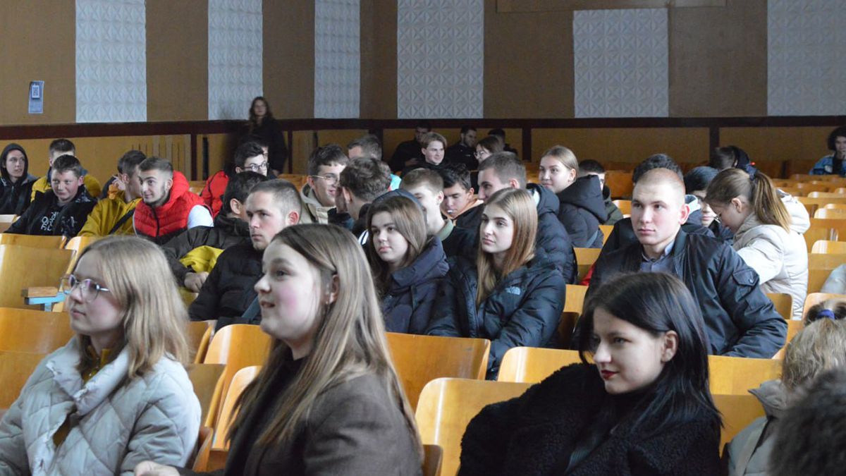 У Коломиї студенти зібрали понад 50 тис грн для "Едельвейсів" 3