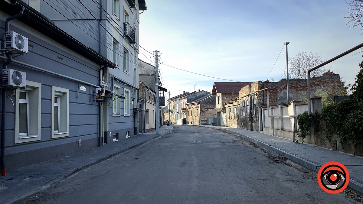 Не чекаючи перемоги: на вул. Оренштайна таки взялися за капремонт 3