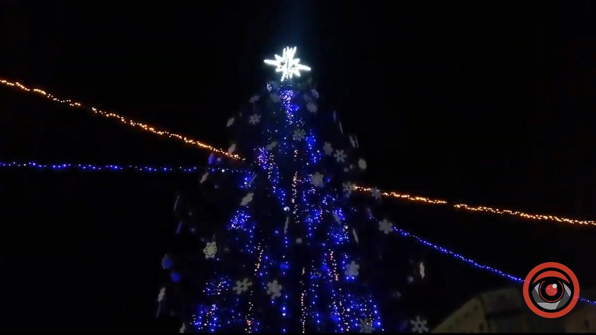 Цього року у Коломиї не буде новорічної ялинки на головній площі