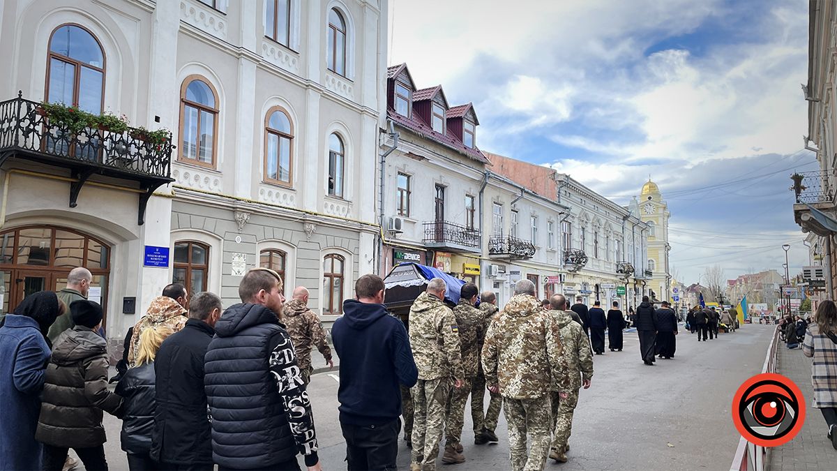 прощання з військовим   
