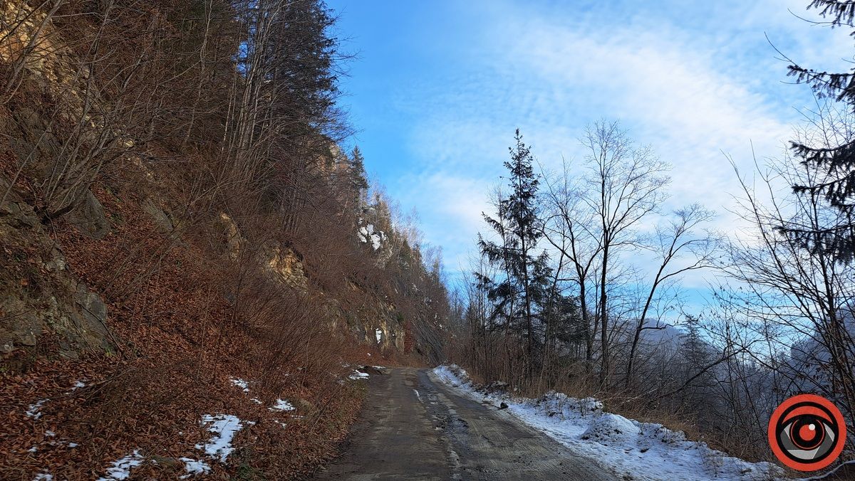 Коломия-Космач-Пістинь: захопливі кадри гірського маршруту 55