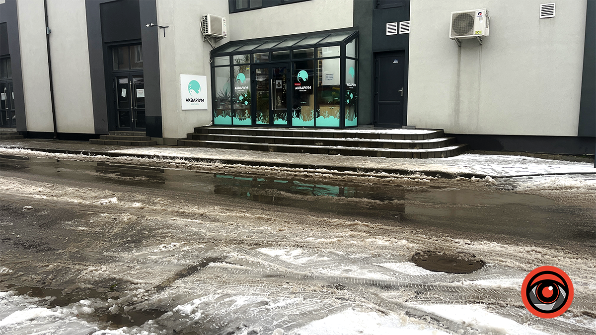 Чи забезпечений проїзд на дорогах у Коломиї після негоди 5