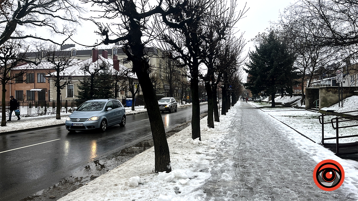 Чи забезпечений проїзд на дорогах у Коломиї після негоди 15