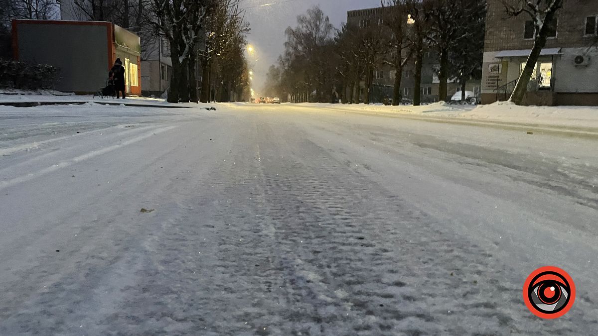 Лише за один день через ожеледицю в середньому травмувалось 850 прикарпатців