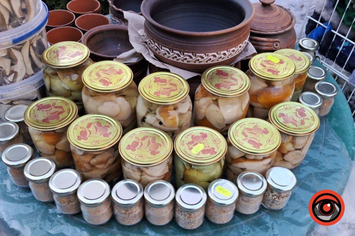 Купити білі гриби в Яремче: ціна маринованих та сушених 3