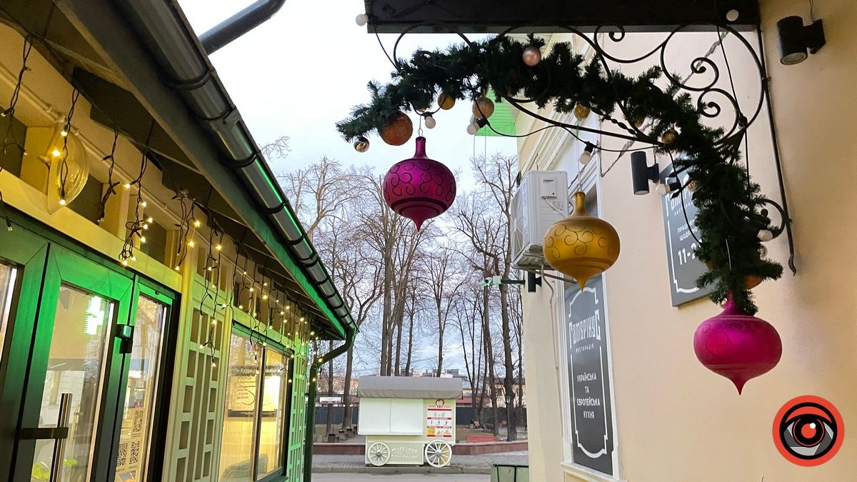 Конкурс для коломийських підприємців на кращий різдвяний декор 4