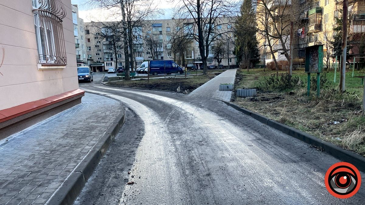 У Коломиї в мікрорайоні біля парку завершили ремонт за 1,7 млн грн 1