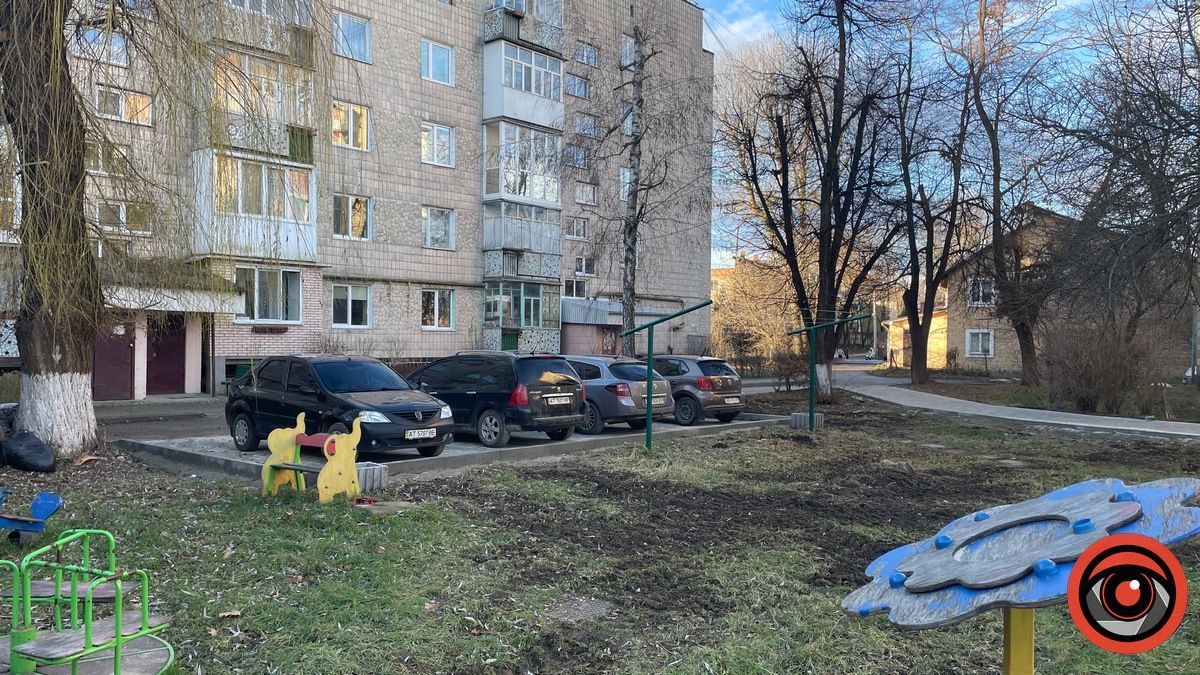 У Коломиї в мікрорайоні біля парку завершили ремонт за 1,7 млн грн 3