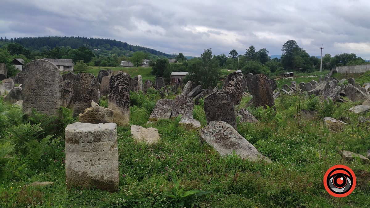 Кіркути в Делятині: масштабний єврейський некрополь, який вражає 9