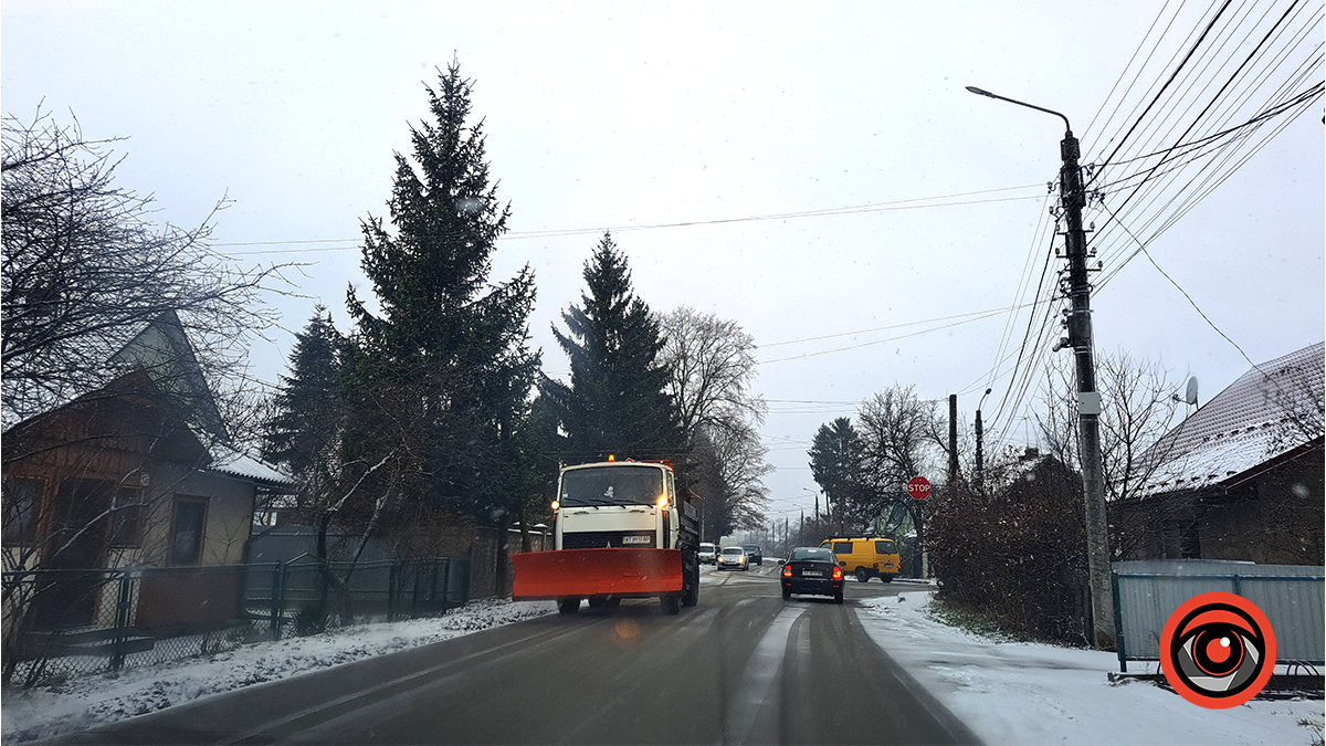 Лід, покритий снігом: ситуація на дорогах у Воскресінцях 7