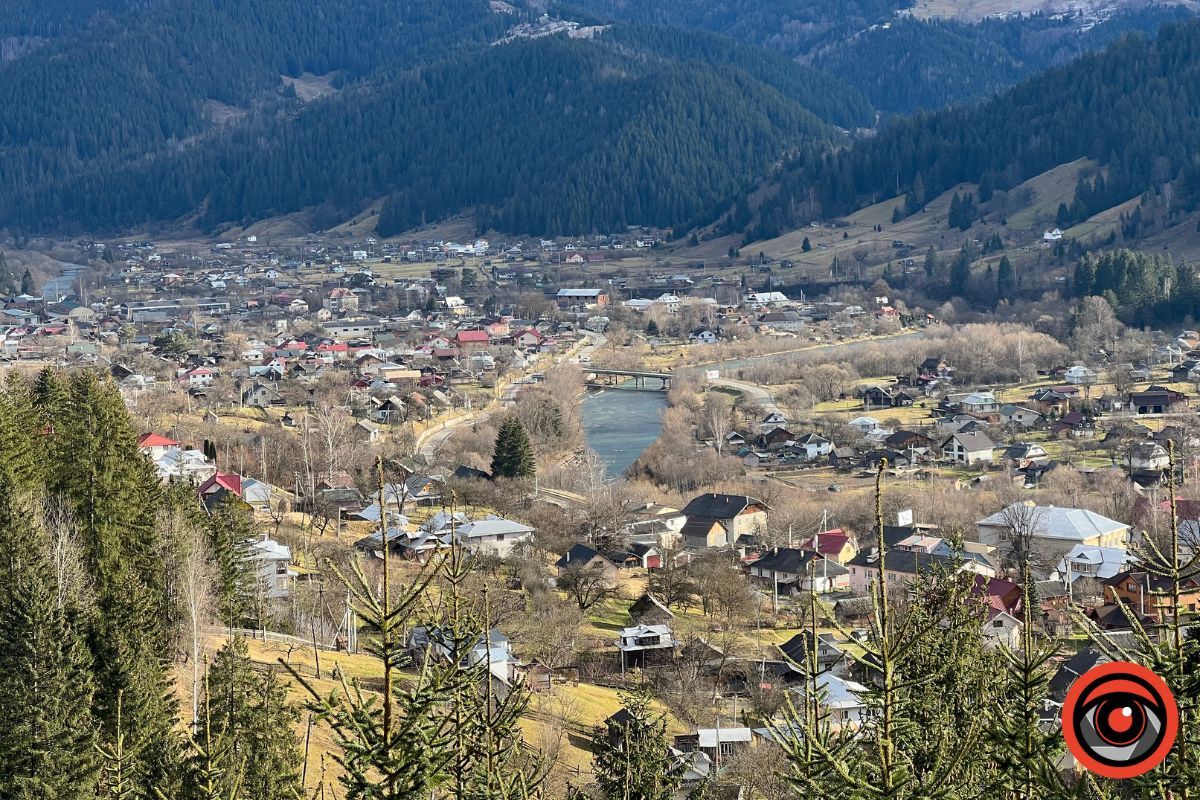 Оглядова вежа у Верховині: фоторепортаж 4