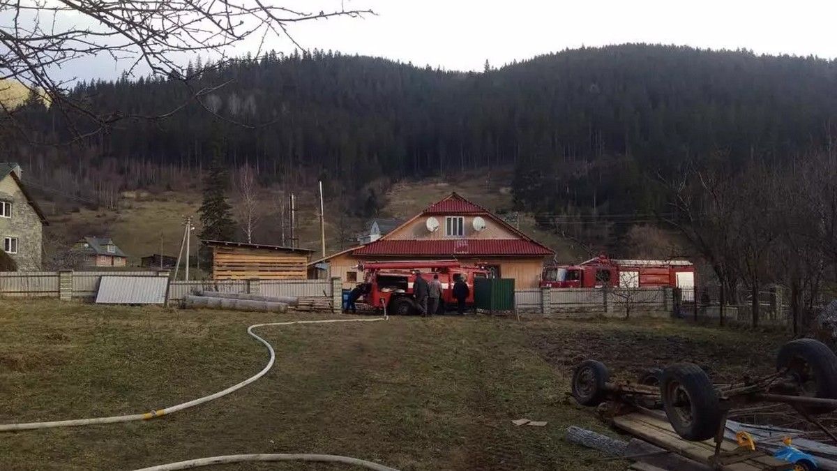 На Надвірнянщині ліквідовували пожежу