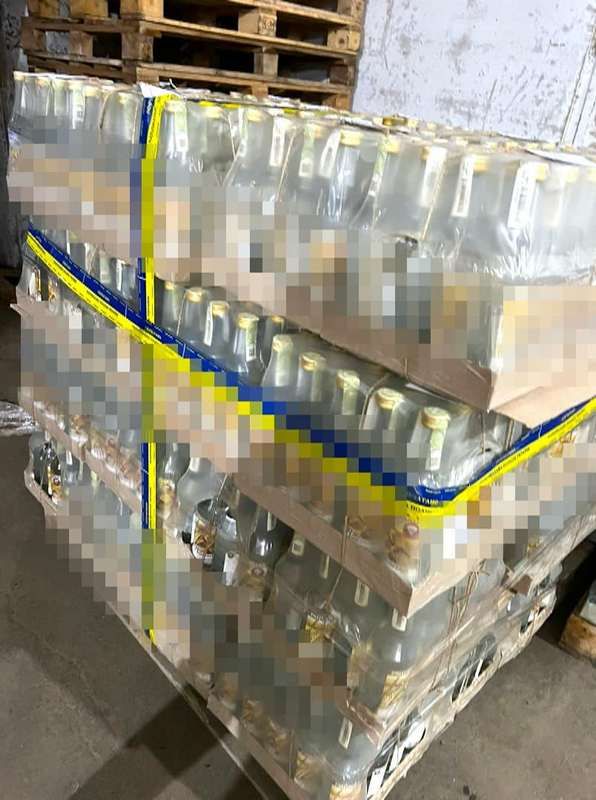 Коломиянин продавав підроблений алкоголь 2