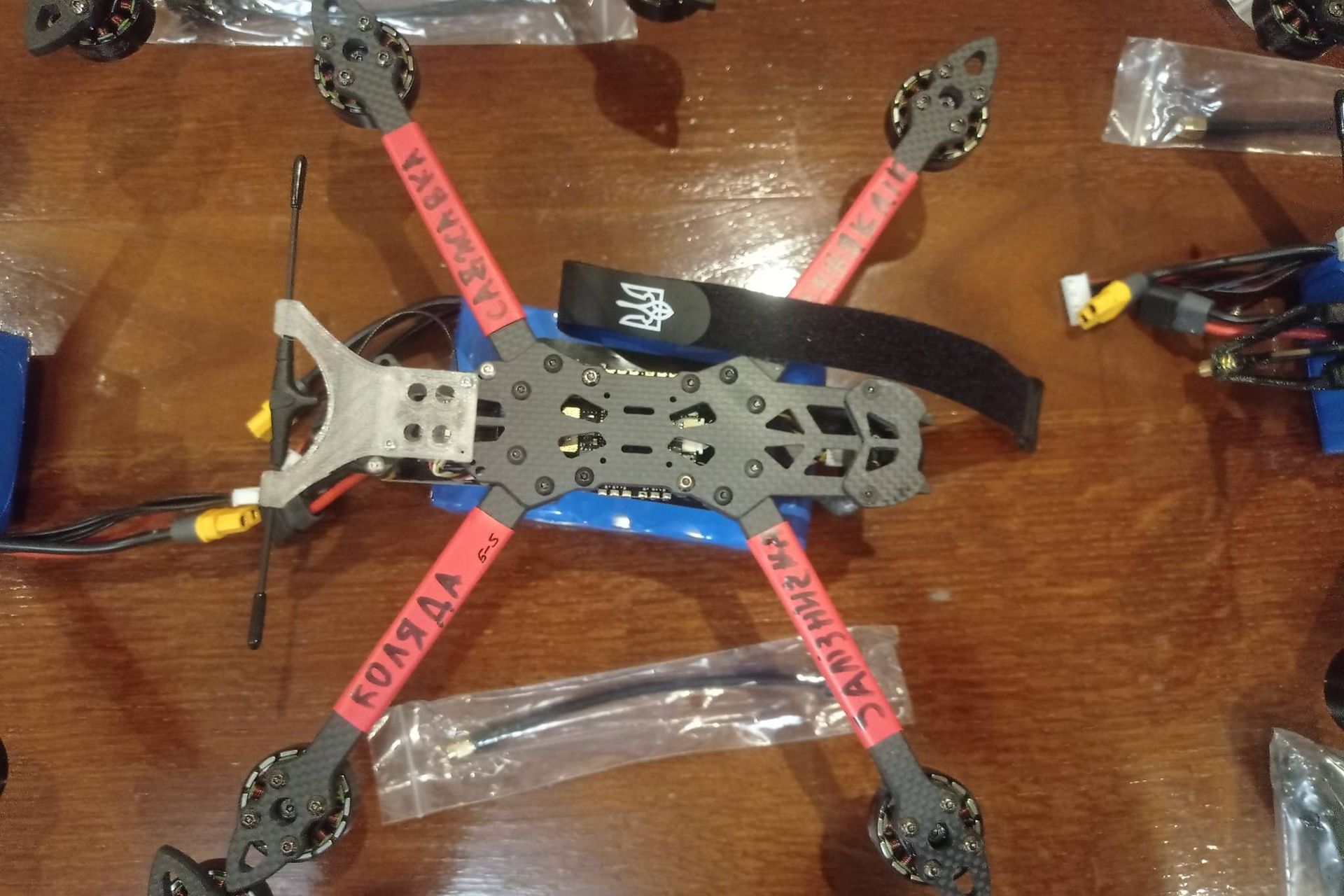 Благодійна коляда: "Саджовецькі козаки" придбали 14 дронів для ЗСУ 2