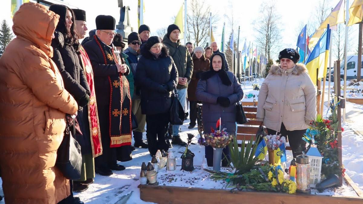 Незабуті: у Коломиї вшанували пам'ять Сергія Розова (Кенюка) 2