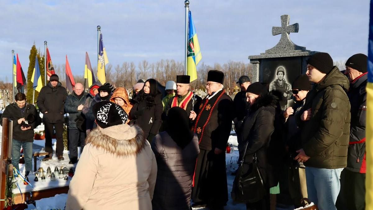 Незабуті: у Коломиї вшанували пам'ять Сергія Розова (Кенюка) 4