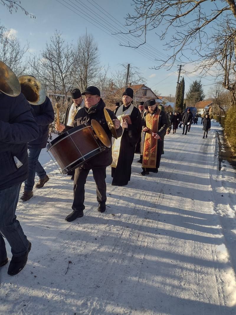 На Коломийщині прощалися з полеглим захисником Миколою Морозюком 2