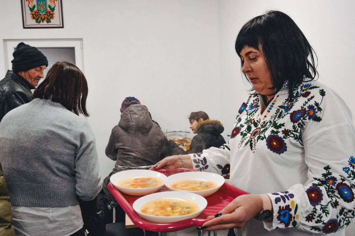 У Косові запрацювала благодійна їдальня для потребуючих 4