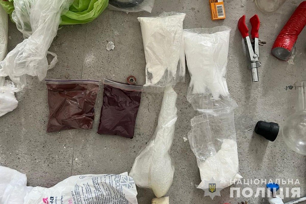 До СІЗО на Франківщині постачали наркотики: деталі поліції 1